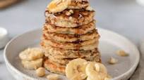 Healthy Banana Oatmeal Pancakes (Quick & Easy!) Healthy Banana Oatmeal Pancakes (Quick & Easy!)