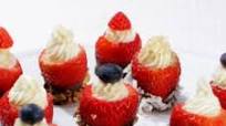 Cheesecake Stuffed Chocolate Dipped Strawberries Cheesecake Stuffed Chocolate Dipped Strawberries