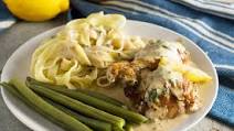 Baked lemon chicken with yogurt sauce (one pot meal) Baked lemon chicken with yogurt sauce (one pot meal)