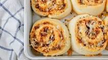 Beefy Cheesy Pinwheels Beefy Cheesy Pinwheels
