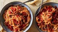 Pasta Puttanesca Pasta Puttanesca