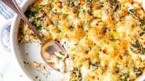Broccoli Chicken Casserole with Cream Cheese and Mozzarella Broccoli Chicken Casserole with Cream Cheese and Mozzarella