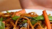 Veggie Garlic Noodles Recipe by Tasty Veggie Garlic Noodles Recipe by Tasty