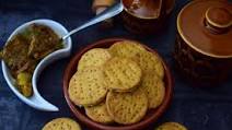 Baked mathri recipe | Mathri recipe | Namkeen mathri recipe | How to make mathri Baked mathri recipe | Mathri recipe | Namkeen mathri recipe | How to make mathri
