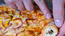 Cheese Stuffed Crust Pizza Recipe Cheese Stuffed Crust Pizza Recipe