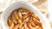 Baked Pears and Apples with Coconut Sugar Baked Pears and Apples with Coconut Sugar