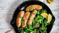 Keto Sausages & Garlic Buttered Broccoli Keto Sausages & Garlic Buttered Broccoli