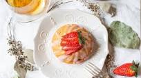 Mini Strawberry Mochi Bundt Cakes Mini Strawberry Mochi Bundt Cakes