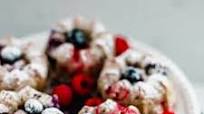 Vegan Berry Baby Bundt Cakes Vegan Berry Baby Bundt Cakes