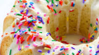 Vanilla Bean Buttermilk Bundt Cake with Buttermilk Icing Vanilla Bean Buttermilk Bundt Cake with Buttermilk Icing