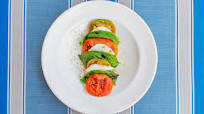 Simple Caprese Salad Recipe Simple Caprese Salad Recipe