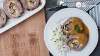 Rollo de Ternera Gallega IGP rellena con foie y arroz blanco Rollo de Ternera Gallega IGP rellena con foie y arroz blanco