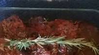 Chuletas de cerdo con romero y salsa barbacoa con coca cola Chuletas de cerdo con romero y salsa barbacoa con coca cola