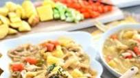 Grandma's Famous Chicken and Noodle Dinner in an Instant Pot Grandma's Famous Chicken and Noodle Dinner in an Instant Pot