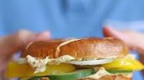 Bagel sandwich with hummus & vegetables Bagel sandwich with hummus & vegetables