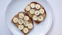Make a Week of Vegan Breakfasts from Whole Foods for Less Than $25 Make a Week of Vegan Breakfasts from Whole Foods for Less Than $25