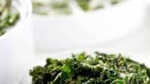Kale Chips (Dehydrator Recipe) Kale Chips (Dehydrator Recipe)