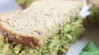 Mexican Chicken Avocado Sandwich Mexican Chicken Avocado Sandwich