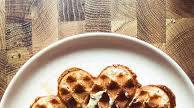 Vegan Waffles - Easy & Crispy Vegan Waffles - Easy & Crispy