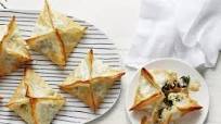 Spanakopita Hand Pies Spanakopita Hand Pies