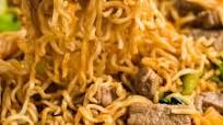 Ramen Noodle Skillet with Steak Ramen Noodle Skillet with Steak