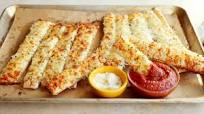 Easy Cheesy Breadsticks Easy Cheesy Breadsticks