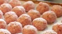 How to Bake Meatballs in the Oven How to Bake Meatballs in the Oven