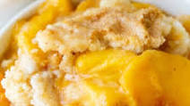 Easy Instant Pot Peach Cobbler Easy Instant Pot Peach Cobbler