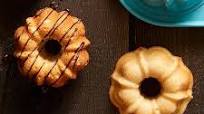 Mini Classic Vanilla Bundt Cakes Mini Classic Vanilla Bundt Cakes