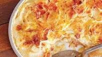 Super Cheesy Bacon and Onion Potato Gratin Super Cheesy Bacon and Onion Potato Gratin