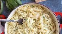 Easy Angel Hair Pasta with Garlic & Herbs Easy Angel Hair Pasta with Garlic & Herbs