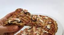 Low-Carb Pizza Crust with Flaxseed and Almond Flour Low-Carb Pizza Crust with Flaxseed and Almond Flour