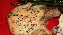Pork Chops au Poivre Pork Chops au Poivre