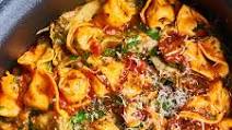 Recipe: One-Hour Cheesy Spinach Slow Cooker Tortellini Recipe: One-Hour Cheesy Spinach Slow Cooker Tortellini