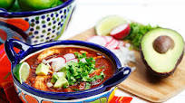Pozole rojo de pollo Pozole rojo de pollo