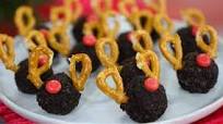 Hoda's Oreo Reindeer Truffles Hoda's Oreo Reindeer Truffles