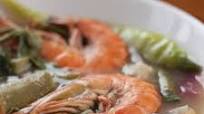 Prawns in Tamarind Soup (Sinigang na Sugpo) Prawns in Tamarind Soup (Sinigang na Sugpo)