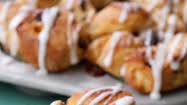 Cinnamon-Raisin Hot Cross Pull-apart Buns Cinnamon-Raisin Hot Cross Pull-apart Buns