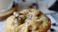 Soft Pecan Chocolate Chip Cookies Soft Pecan Chocolate Chip Cookies
