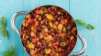 Caponata di melanzane e peperoni Caponata di melanzane e peperoni
