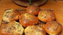 White bread rolls White bread rolls