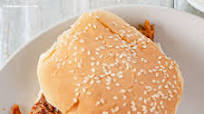 Easy Crock Pot Pulled Pork Sandwich Easy Crock Pot Pulled Pork Sandwich