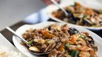 Chop suey de vegetales y pollo Chop suey de vegetales y pollo
