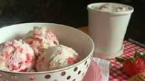 Fresh Strawberry and Cream Cheese Ice Cream Fresh Strawberry and Cream Cheese Ice Cream
