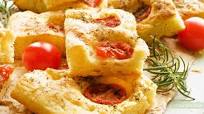 Focaccia selber backen – gelingsicheres Rezept für den italienischen Klassiker Focaccia selber backen – gelingsicheres Rezept für den italienischen Klassiker