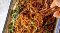Cantonese Soy Sauce Fried Noodle - 豉油皇炒麵 Cantonese Soy Sauce Fried Noodle - 豉油皇炒麵