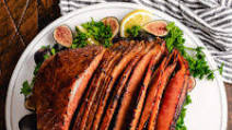 Slow Cooker Ham with Honey Glaze Slow Cooker Ham with Honey Glaze