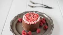 Mini Chocolate Cake for Two Mini Chocolate Cake for Two