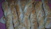 Easy Pizza Hut Breadsticks Easy Pizza Hut Breadsticks
