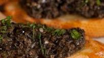 Quick Bruschetta with Olive Tapenade Quick Bruschetta with Olive Tapenade